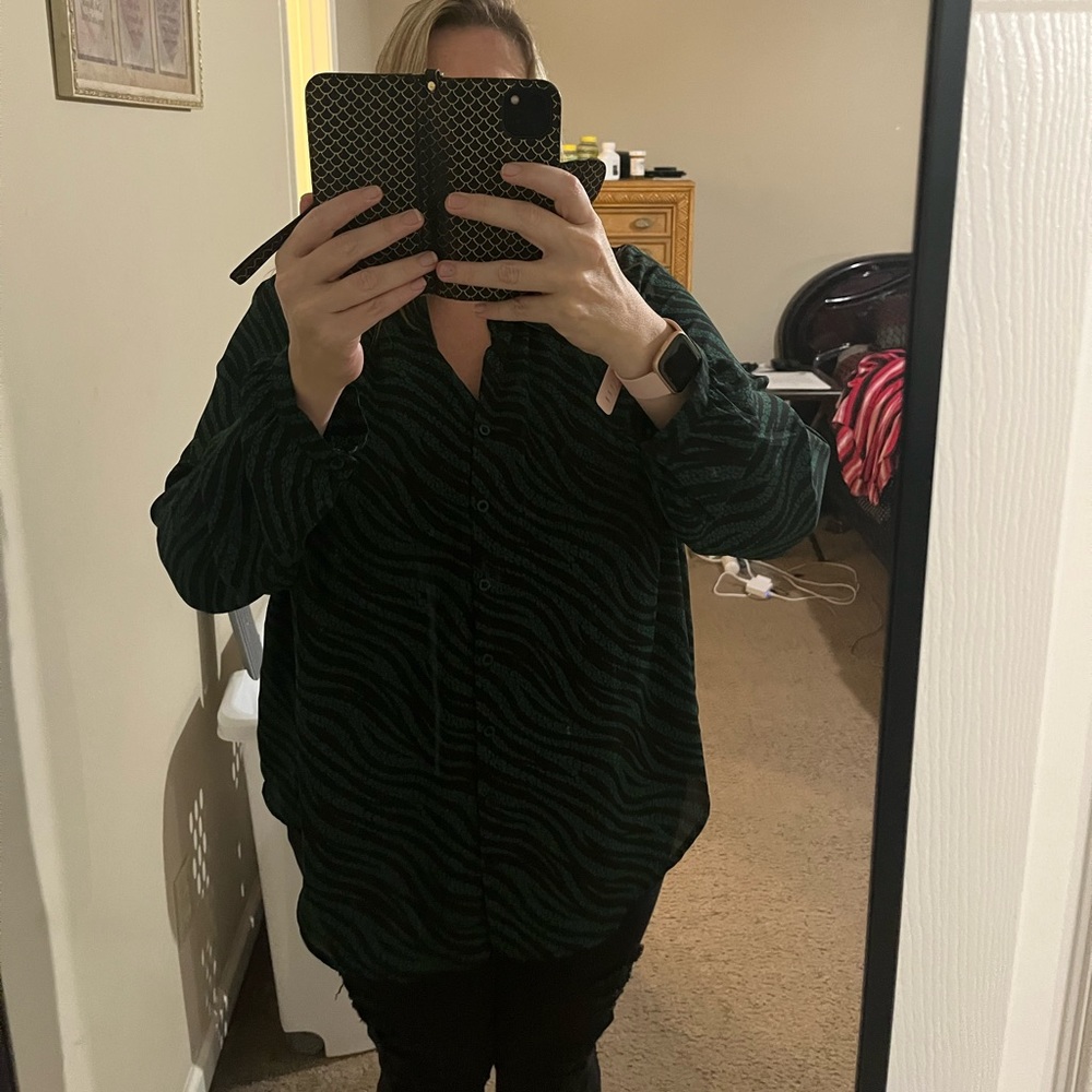 Torrid Long Sleeve Emerald Green Blouse